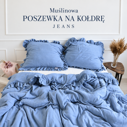 Jeansowa muślinowa pościel w jasnej sypialni.png